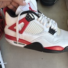 Jordan 4 rosso fuoco, usato