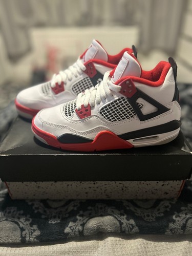 Nuovissimo air jordan retro - nuovissimo:,