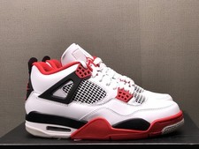 Jordan 4 Retro Rosso Fuoco