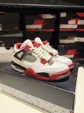 Size 10M Air Jordan 4 "Fire