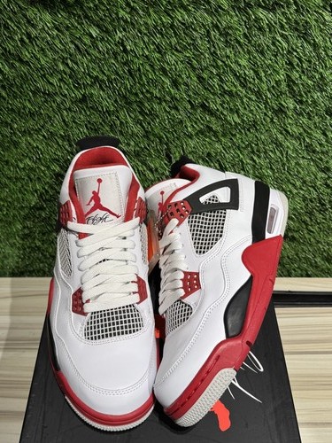Taglia jordan 4 - 8m/9.5w,