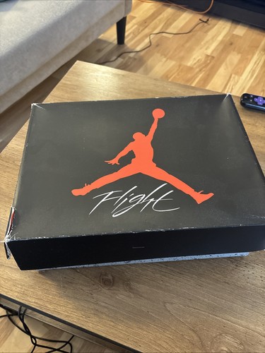 Jordan retro rosso - rosso, fuoco